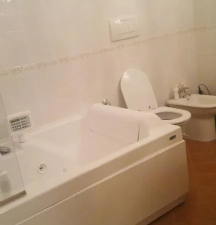 Central Flat * בארי