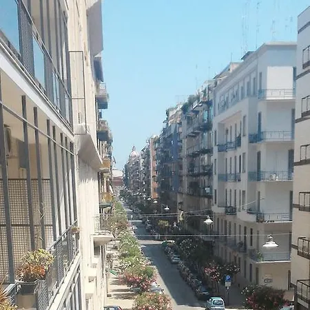 Central Flat Bari